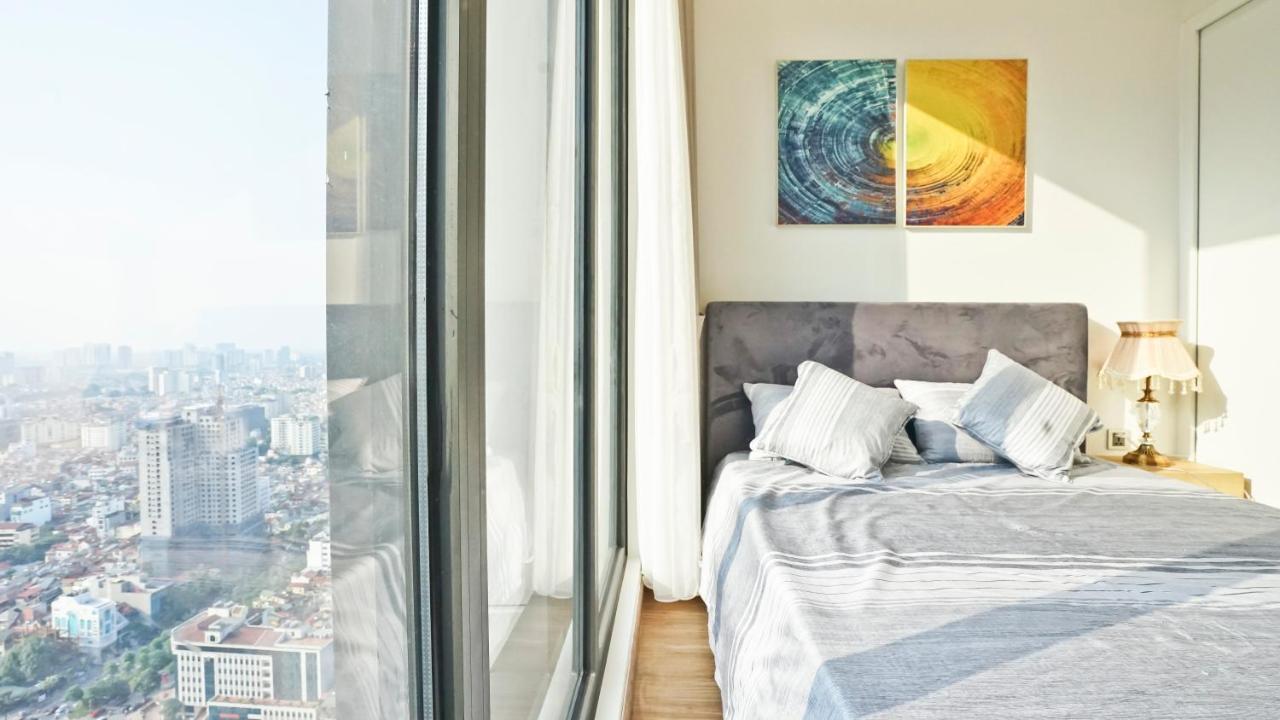 Hi-Home Suites - Vinhomes Metropolis ハノイ市 エクステリア 写真