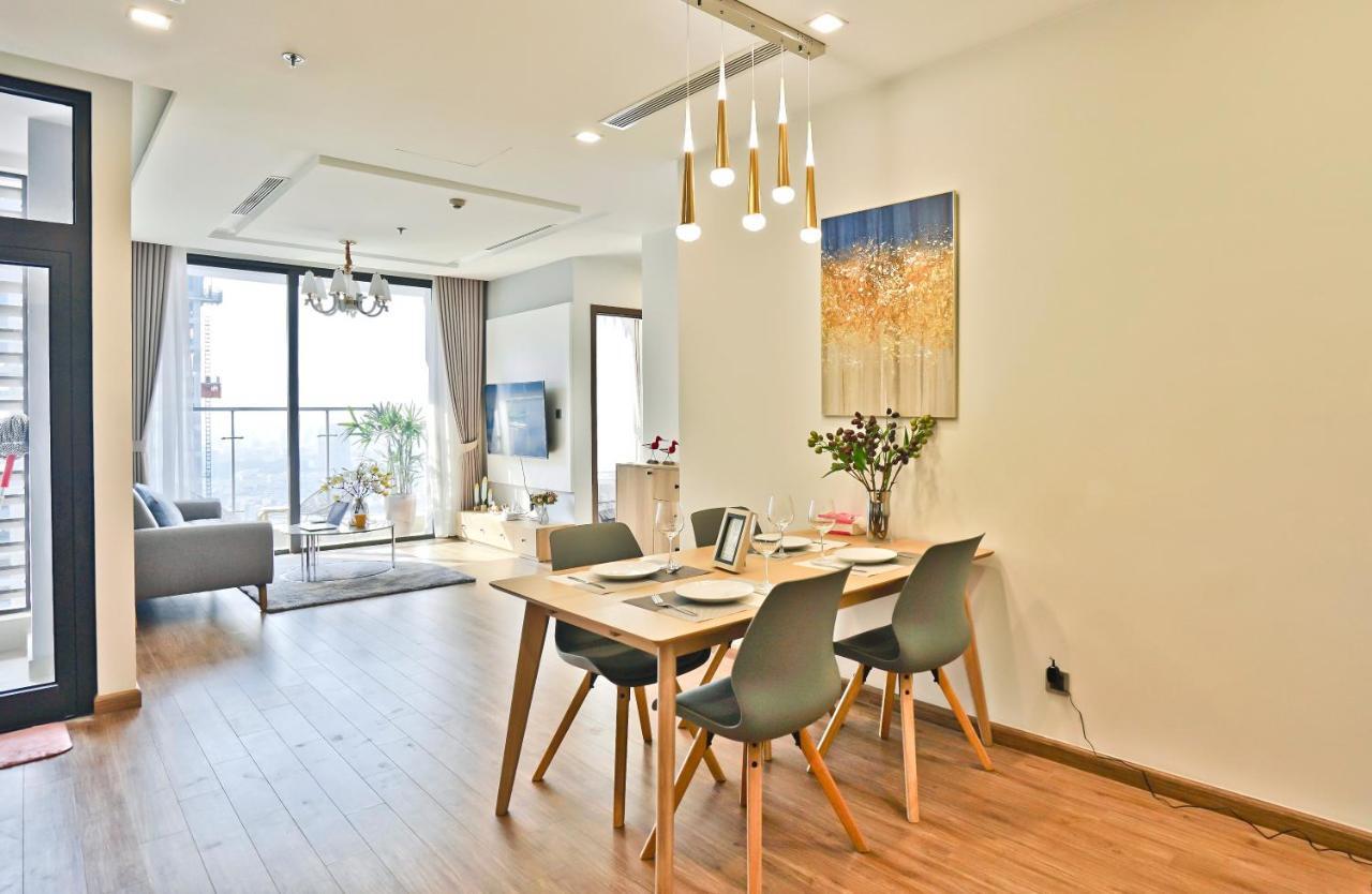 Hi-Home Suites - Vinhomes Metropolis ハノイ市 エクステリア 写真